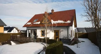 von_poll_real_estate_property_26124517_image_2