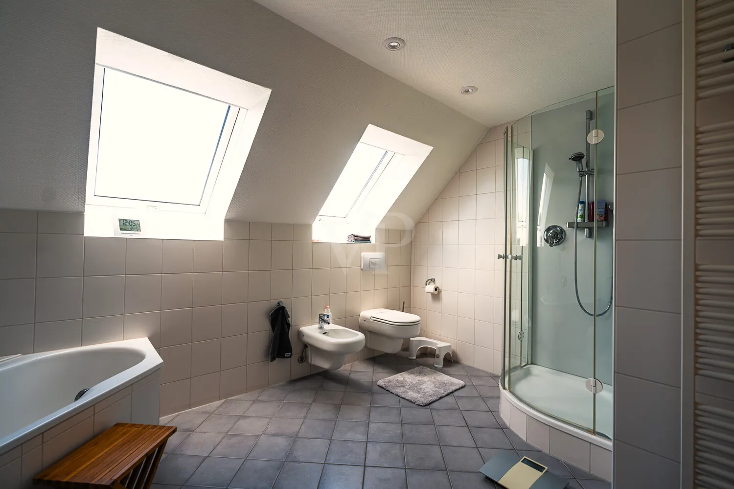 Badezimmer DG