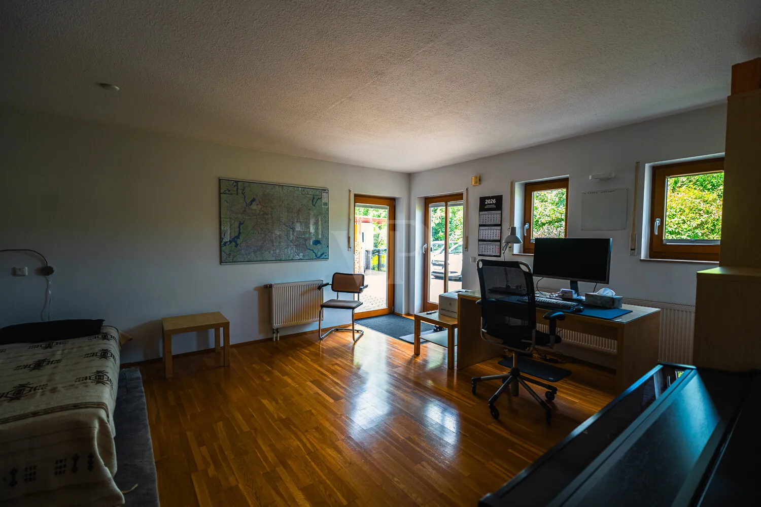 Arbeitszimmer KG