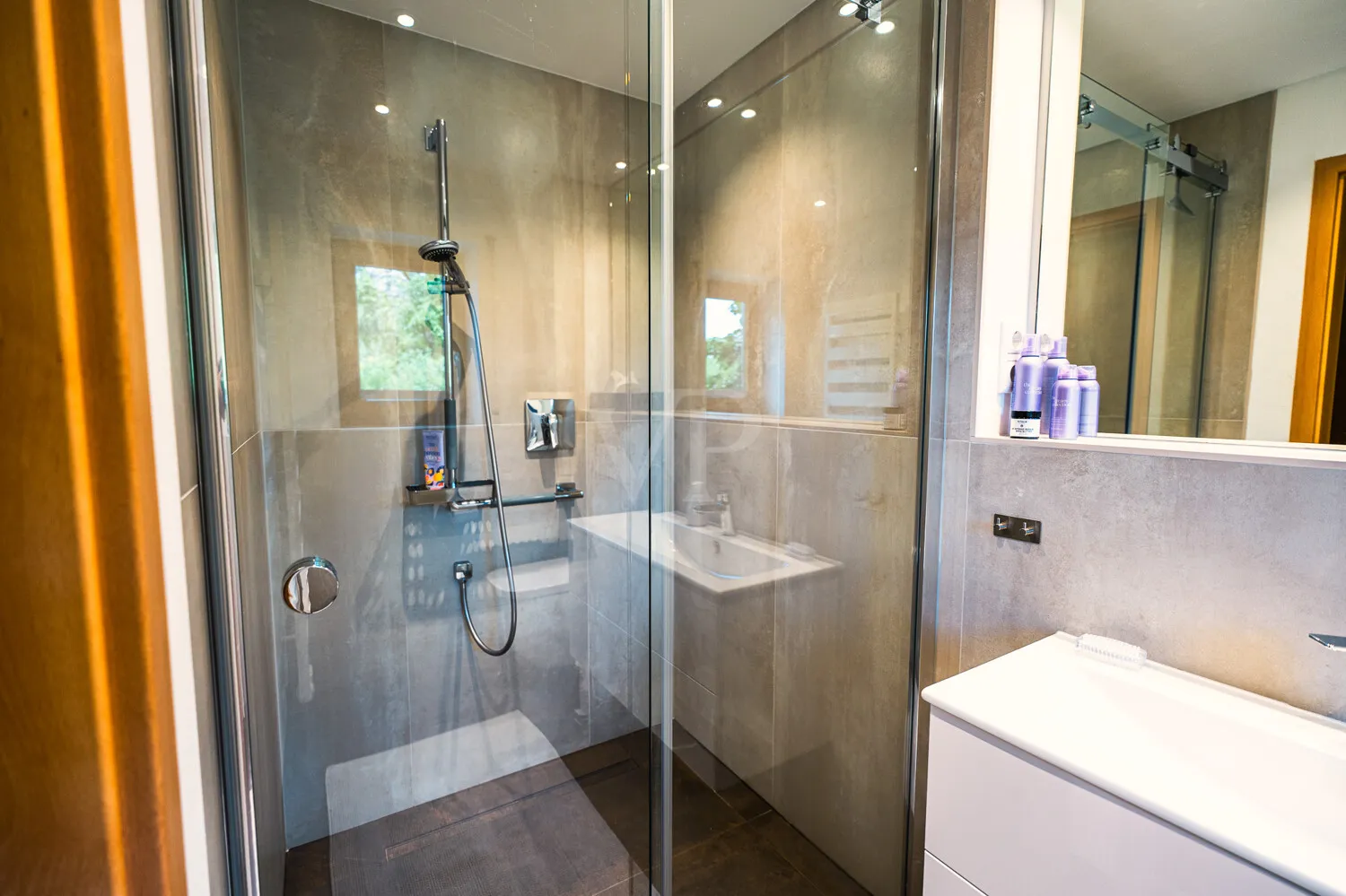 Badezimmer KG