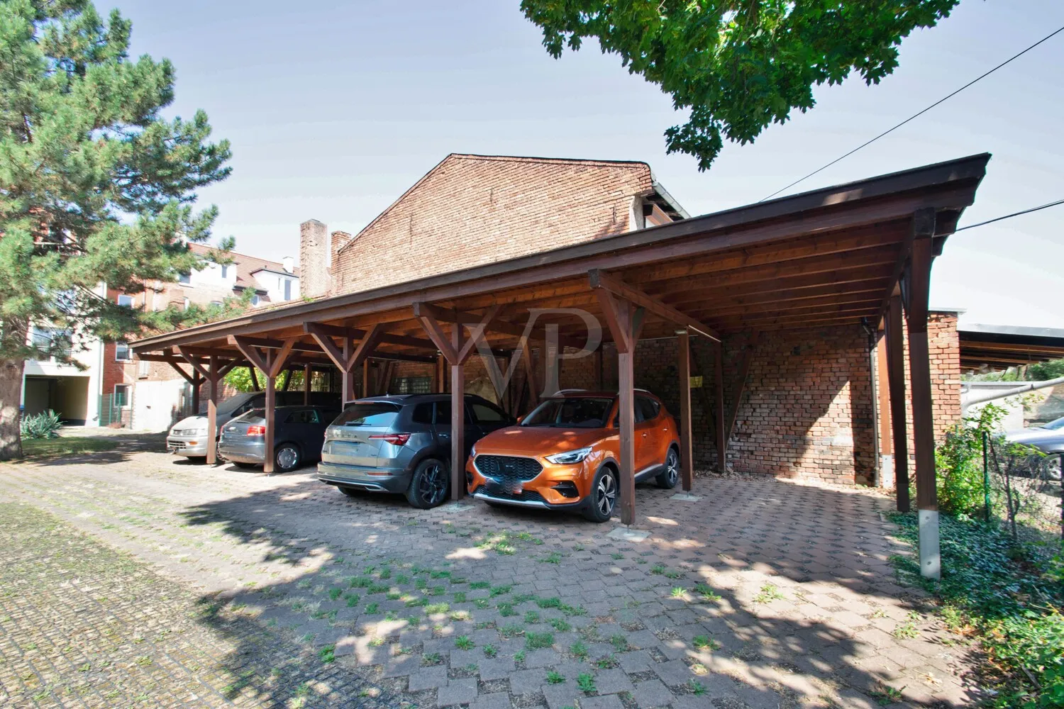 Carport