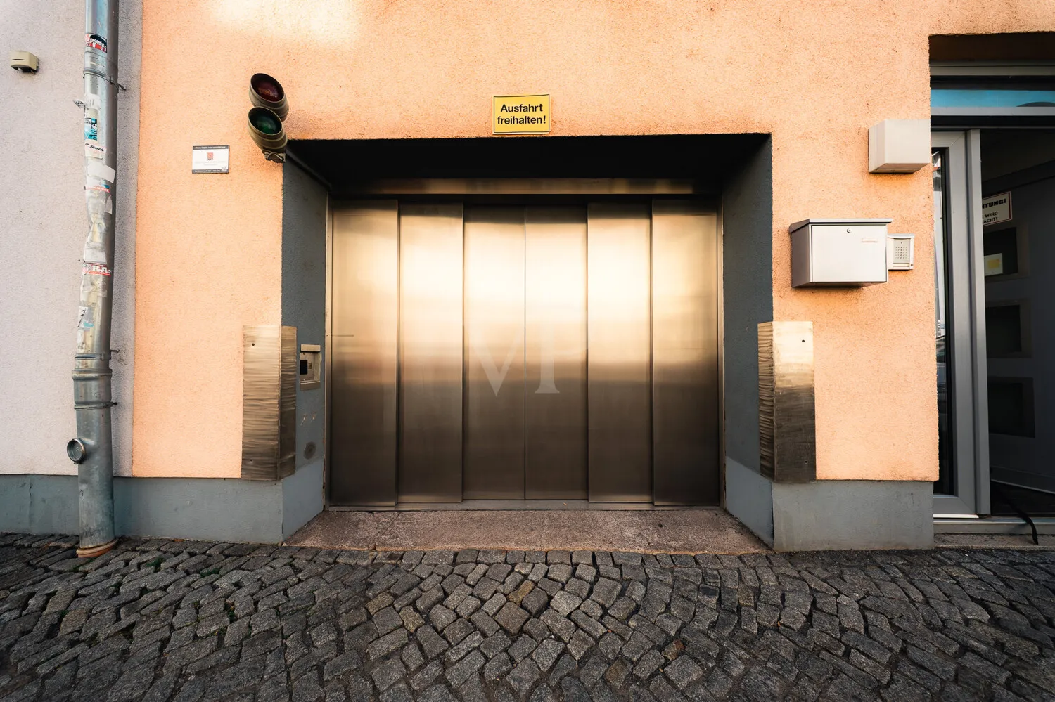 Zufahrt zur Tiefgarage