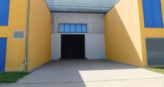 von_poll_real_estate_property_25124902_image_1