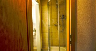 von_poll_real_estate_property_25124410_image_33