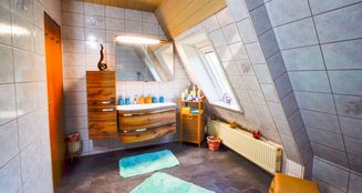 von_poll_real_estate_property_25124410_image_26