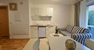 von_poll_real_estate_property_24124011_image_5