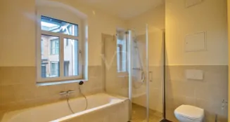 von_poll_real_estate_property_26124101a_image_5