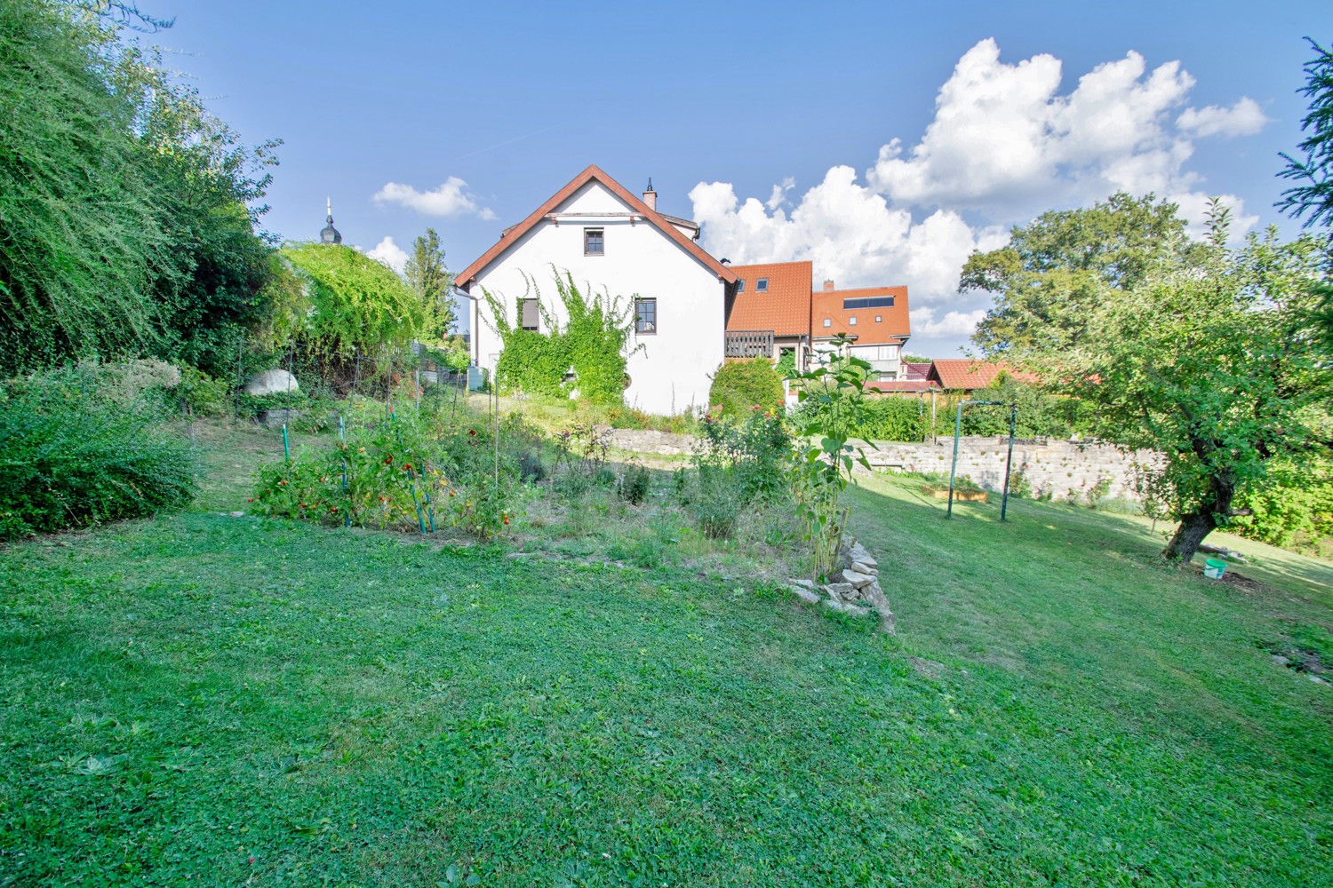 Großzügiges 2.600 m² Grundstück in Erfurt Möbisburg-Rhoda – Ihr Bauplatz in idyllischer Lage