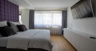 von_poll_real_estate_property_24124401_image_3