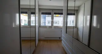 von_poll_real_estate_property_24124401_image_4