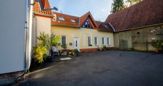 von_poll_real_estate_property_24124403_image_2