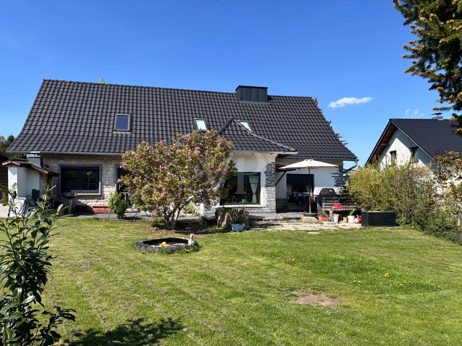 Blick vom Grundstück