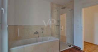 von_poll_real_estate_property_25124111_image_11