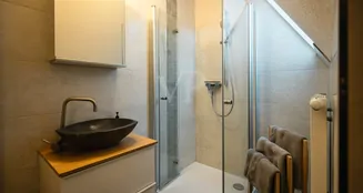 von_poll_real_estate_property_25124406_image_62