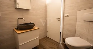 von_poll_real_estate_property_25124406_image_33