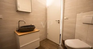 von_poll_real_estate_property_25124406_image_33