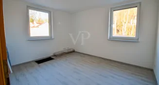 von_poll_real_estate_property_25124403A_image_3