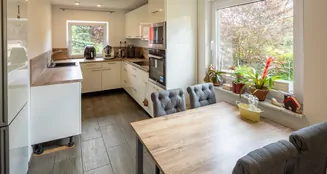 von_poll_real_estate_property_25413018_image_1