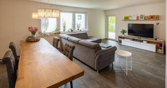 von_poll_real_estate_property_25413018_image_1