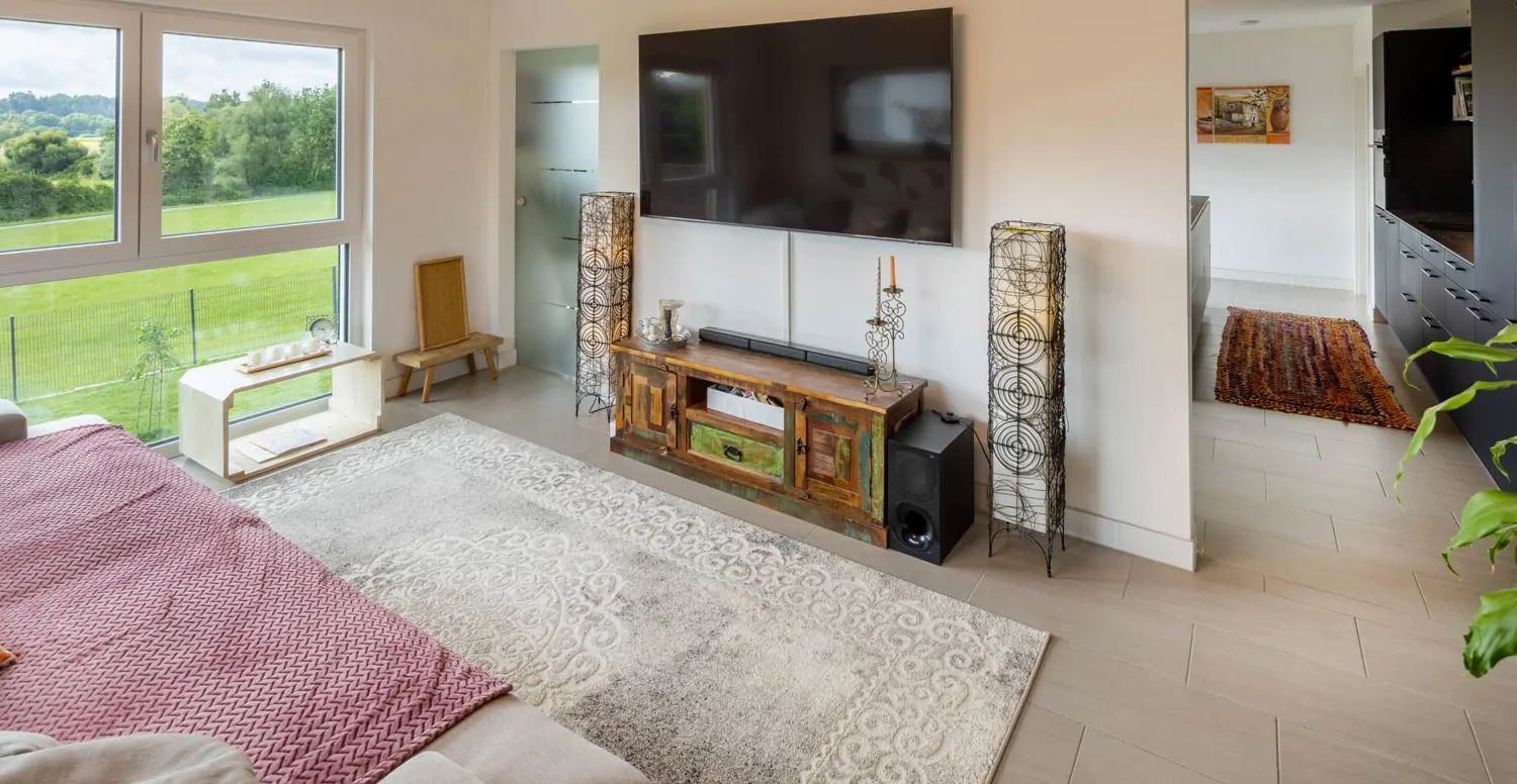 Ö Wohnzimmer Ergeschoss