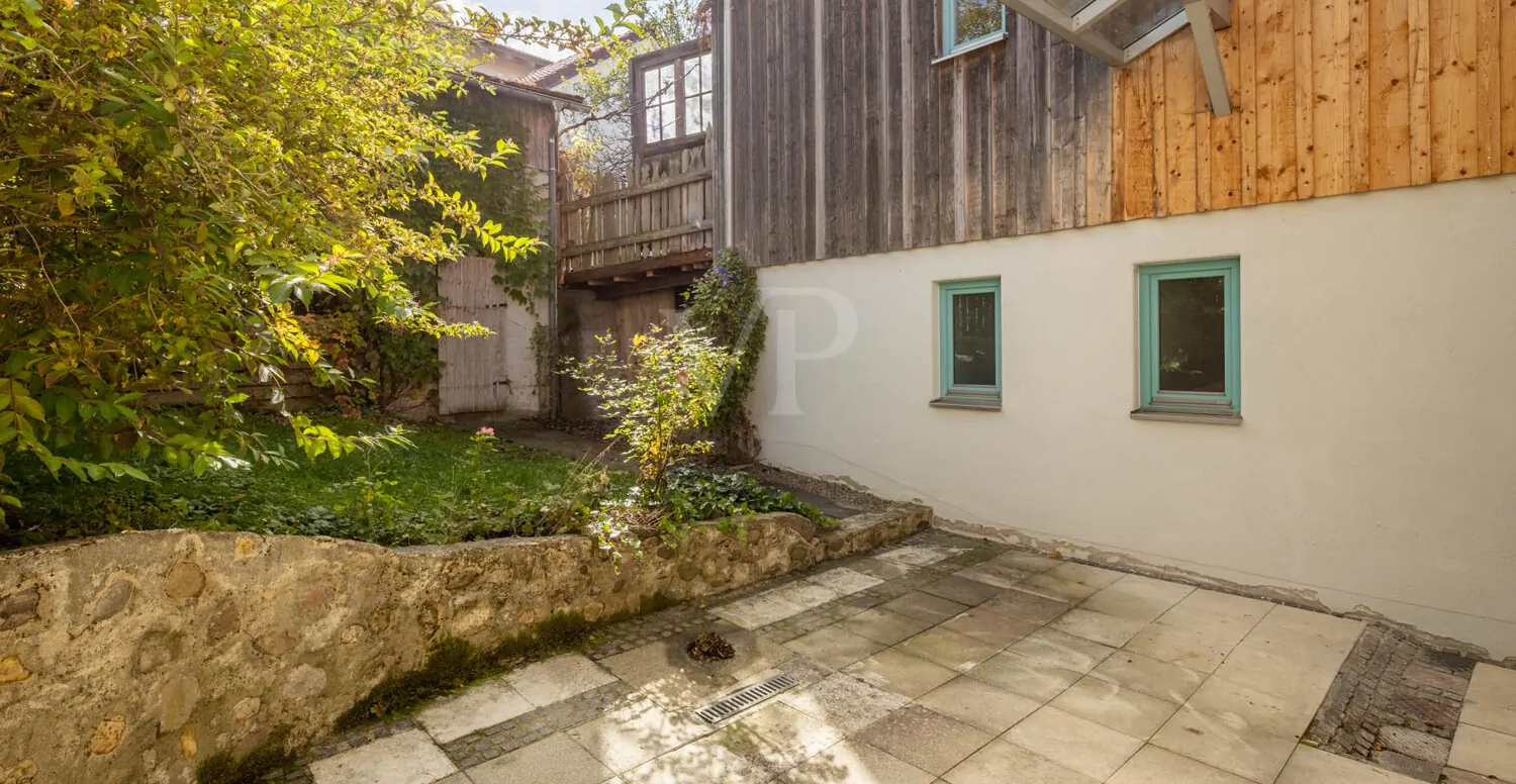 Terrasse und Garten Wg. 1