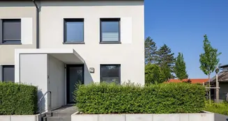 von_poll_real_estate_property_25413021_image_2