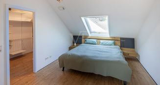 von_poll_real_estate_property_25413021_image_11