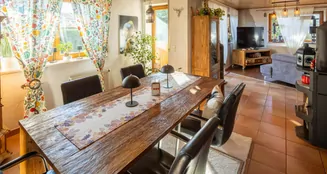 von_poll_real_estate_property_25413027_image_8