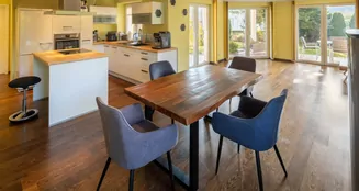 von_poll_real_estate_property_25413039_image_2