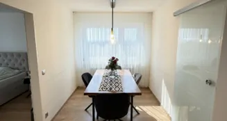 von_poll_real_estate_property_26413001_image_4