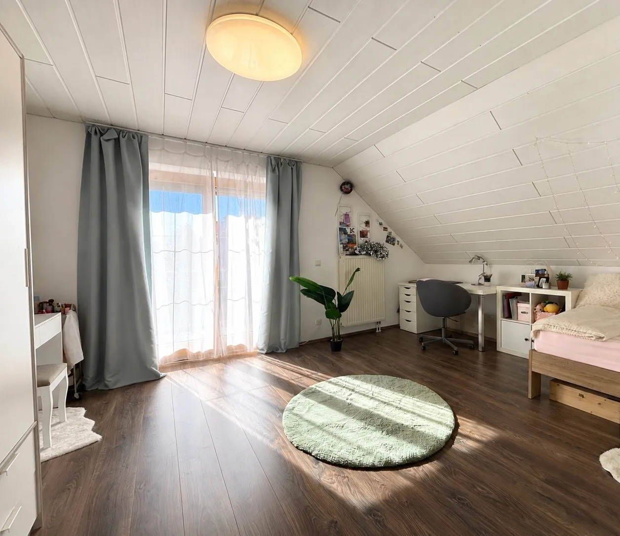 Ö..Kinderzimmer DG