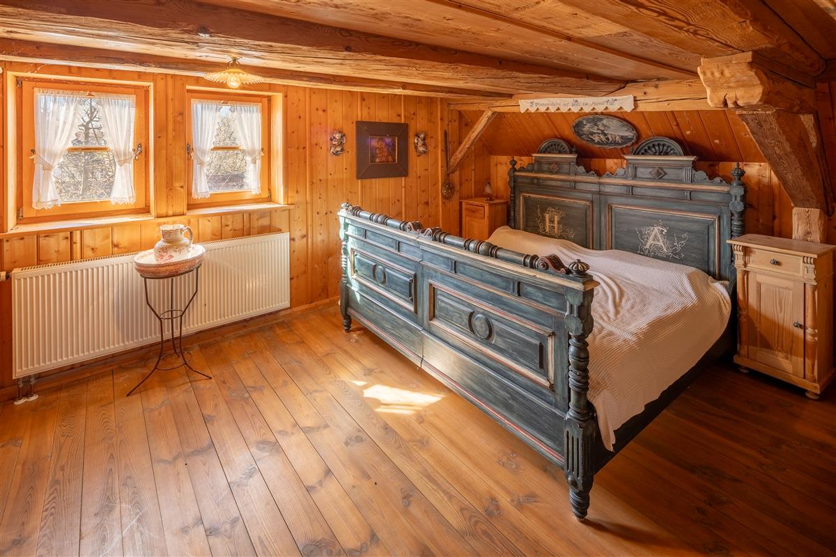 Schlafzimmer DG