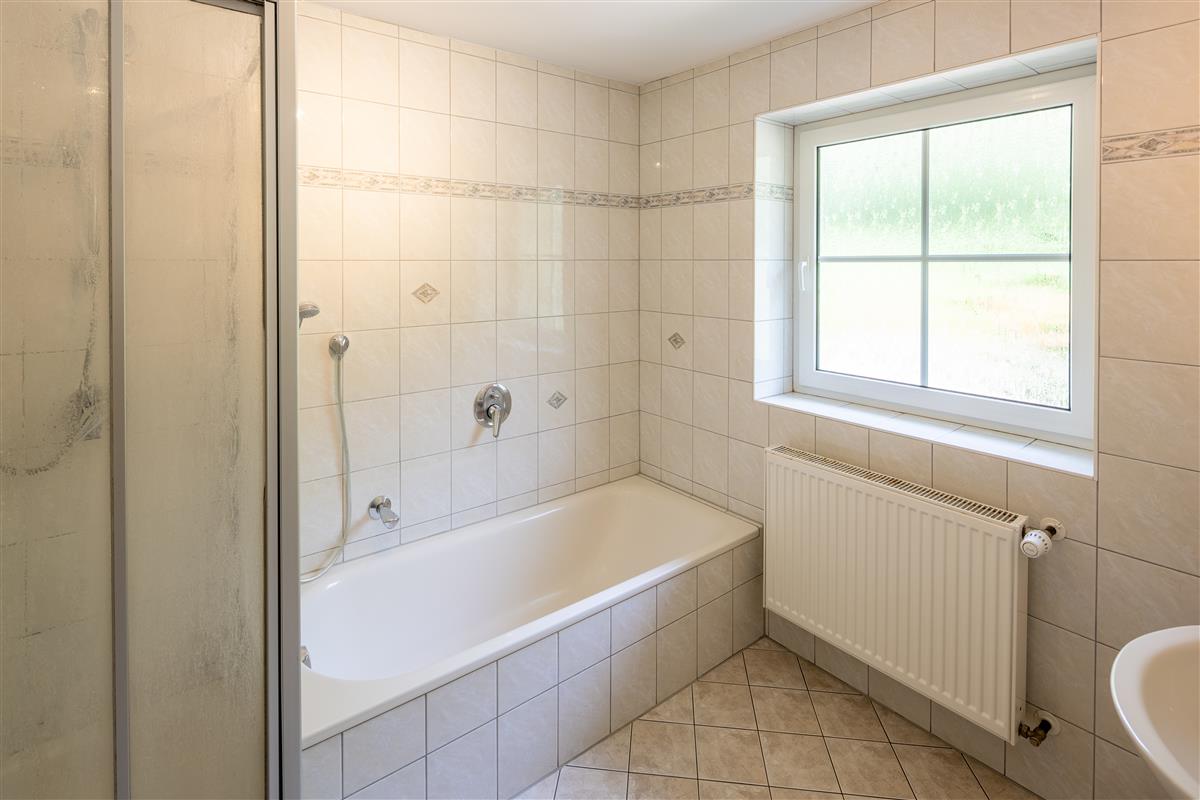 Badezimmer EG