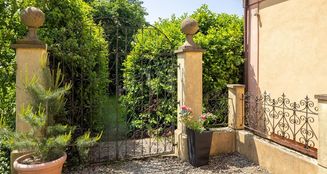 von_poll_real_estate_property_25413016_image_2