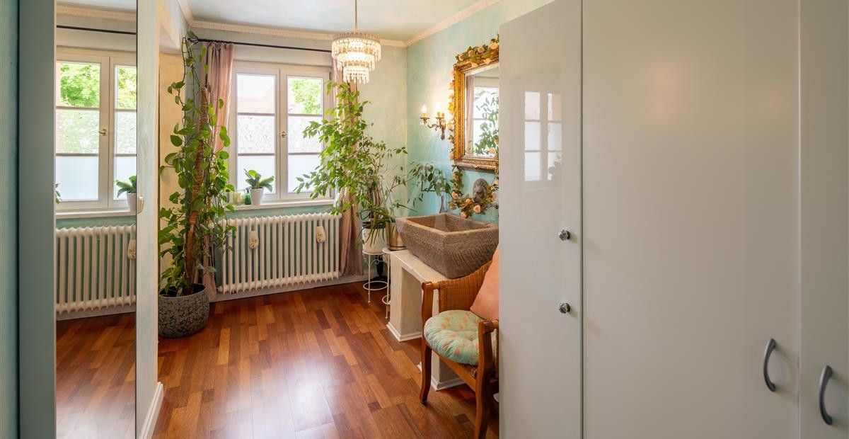 ö Badezimmer 1. OG