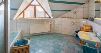 von_poll_real_estate_property_25413012_image_11