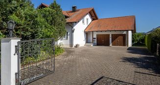 von_poll_real_estate_property_25413008_image_1