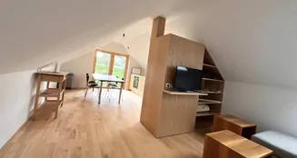 von_poll_real_estate_property_BG136_image_22