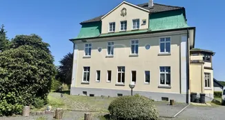 von_poll_real_estate_property_25131026_image_0