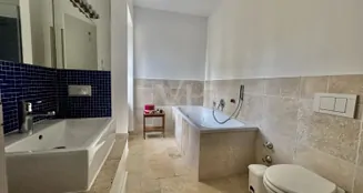 von_poll_real_estate_property_25131033_image_15