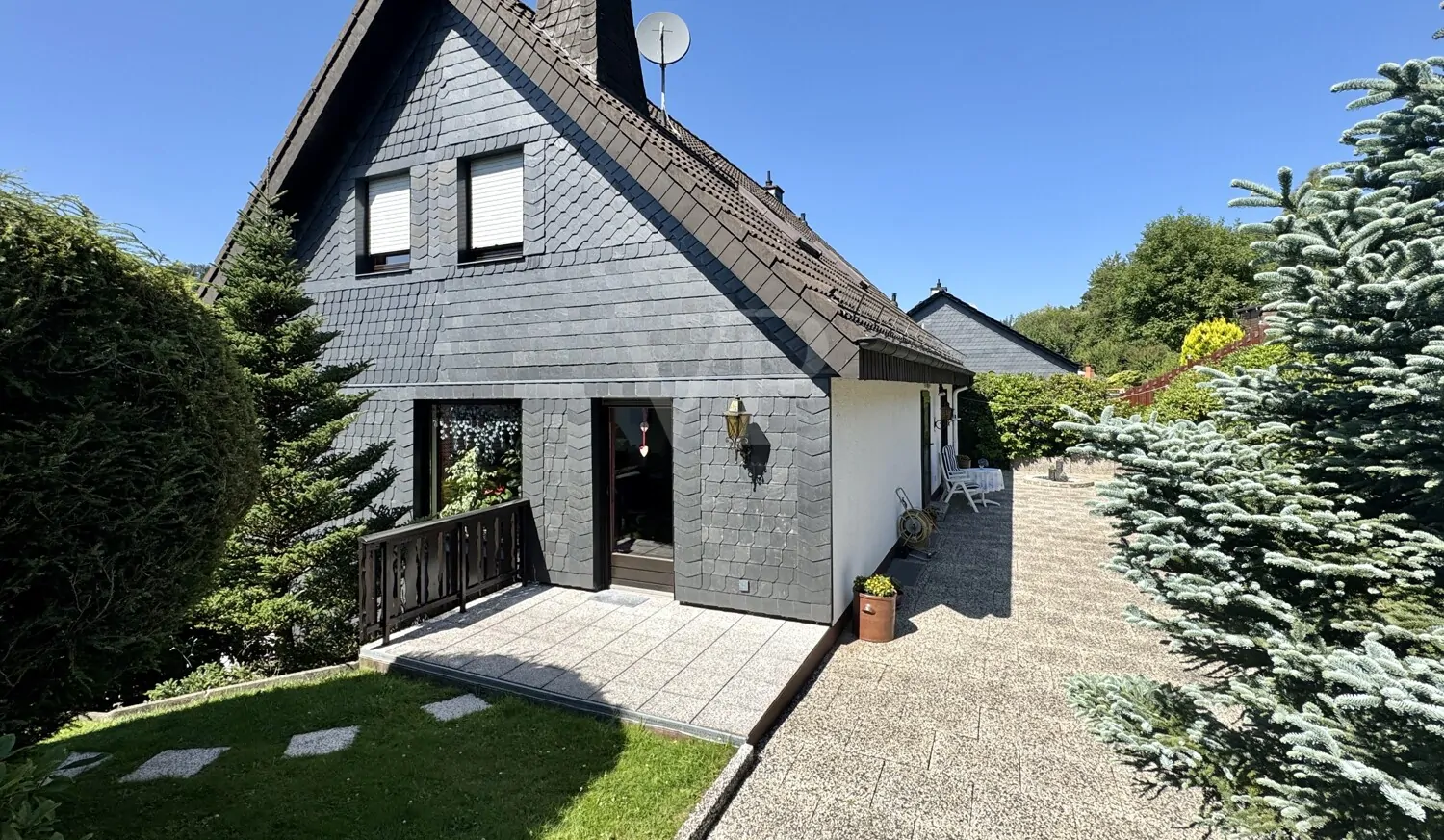 Absolut gepflegtes EFH Nähe Aggertalsperre