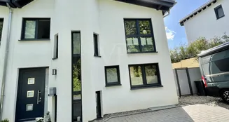 von_poll_real_estate_property_25131036_image_2