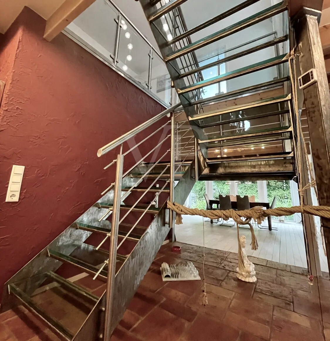 Energetisch, hochmodernes Einfamilienhaus im Zentrum von Marienheide