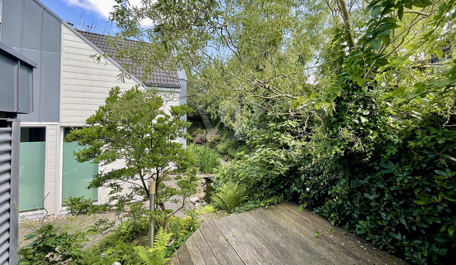Energetisch, hochmodernes Einfamilienhaus im Zentrum von Marienheide