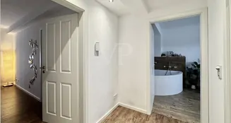 von_poll_real_estate_property_25131040_image_8