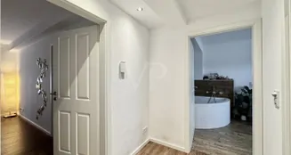 von_poll_real_estate_property_25131040_image_8