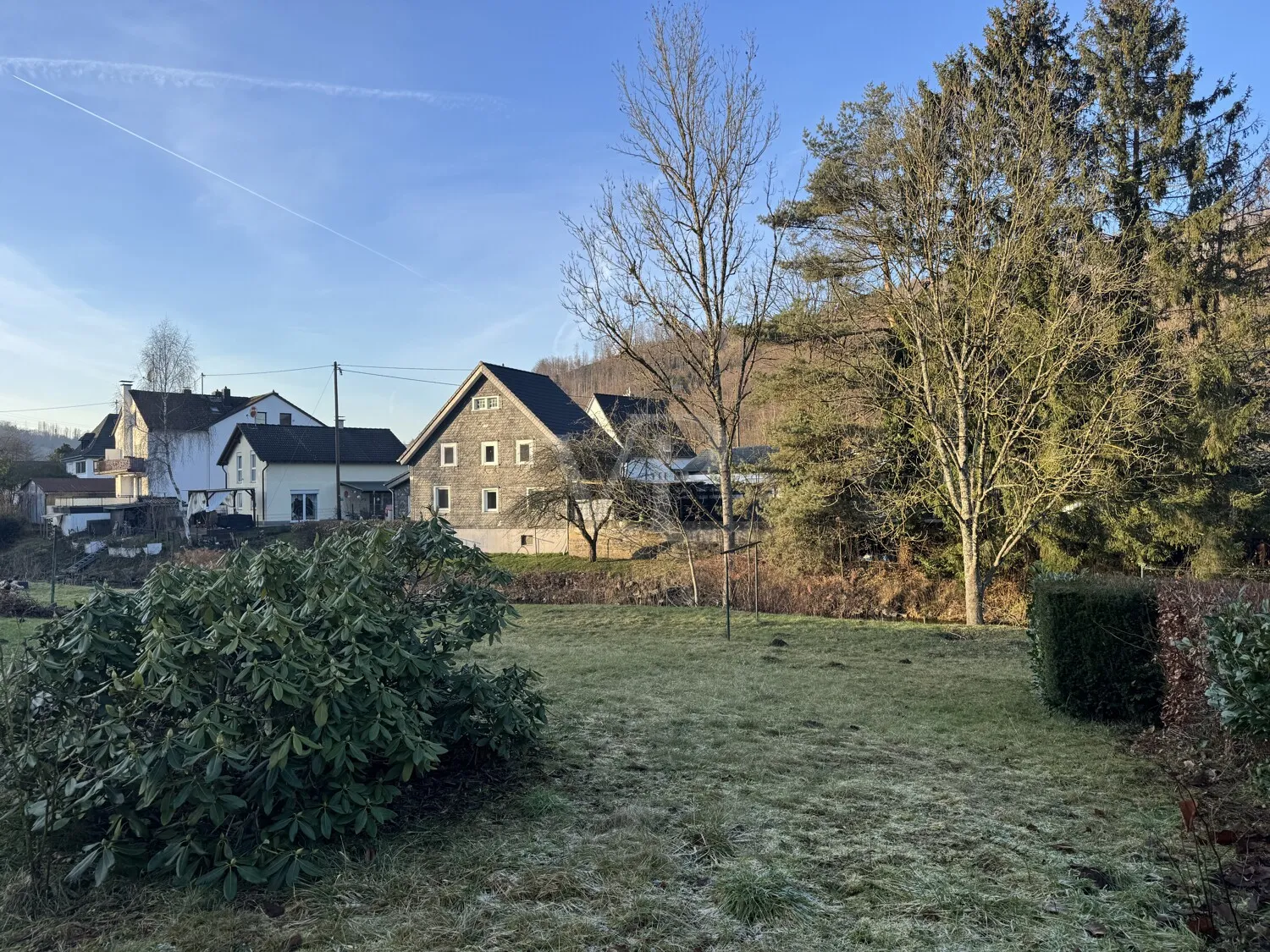 Zweifamilienhaus mit Geschäftslokal