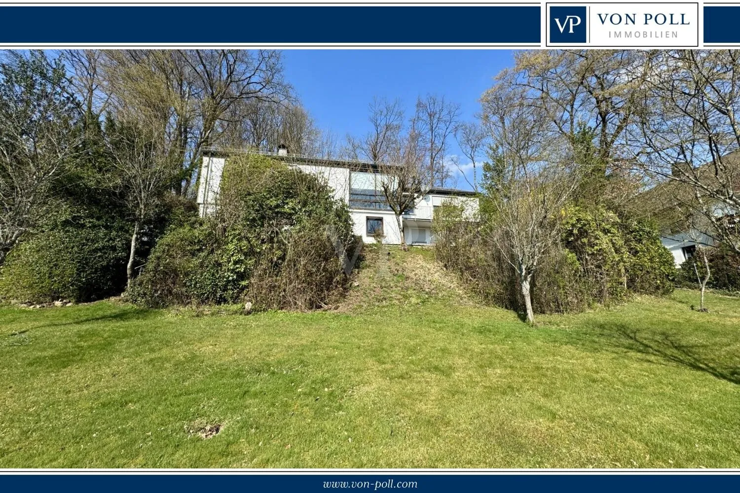 Architektonische Villa mit Seltenheitswert und außergewöhnlichem Grundstückspotenzial