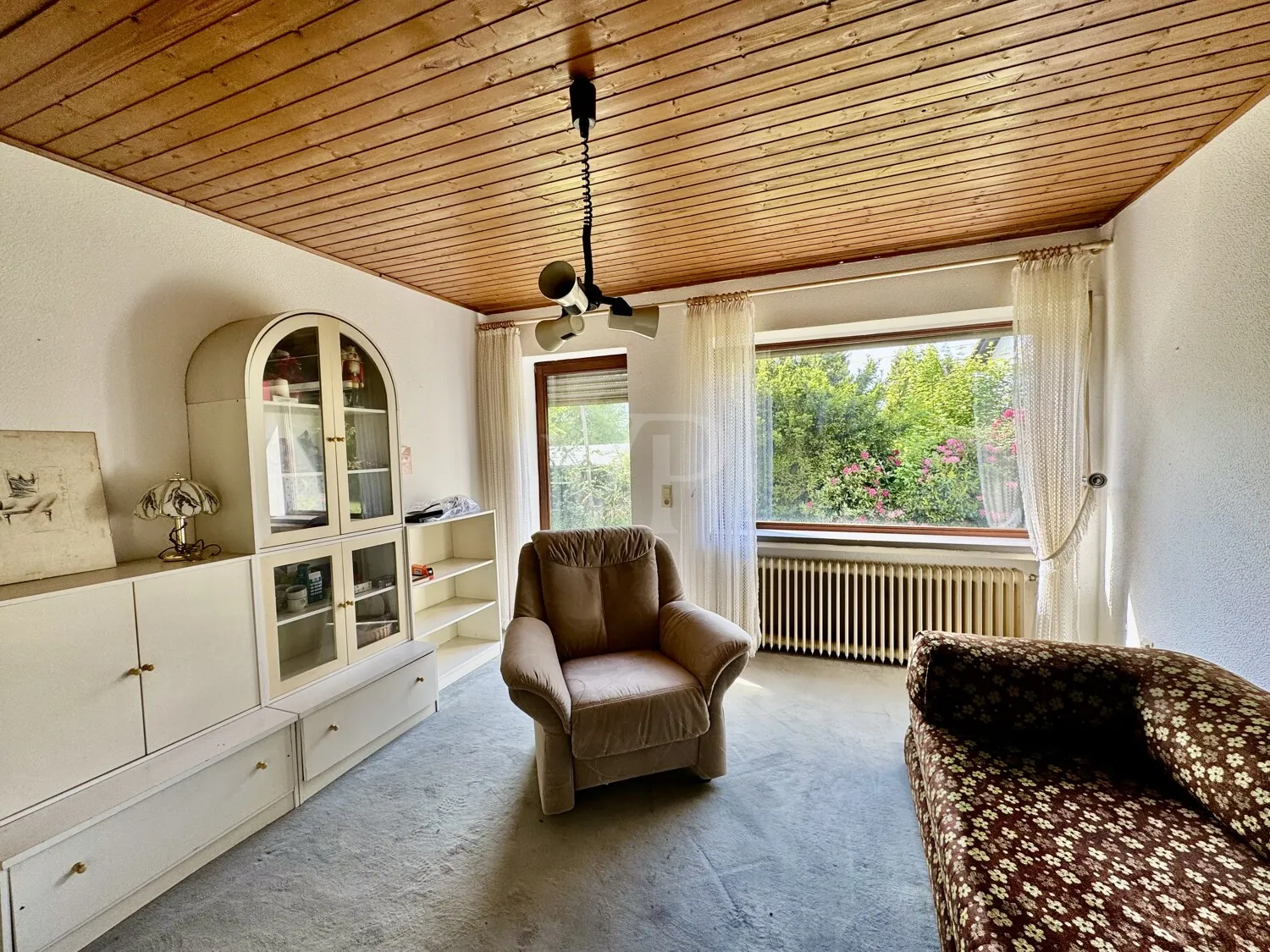 Wohnen in traumhafter Randlage –  mit unverbaubarem Naturblick in Marienheide-Müllenbach