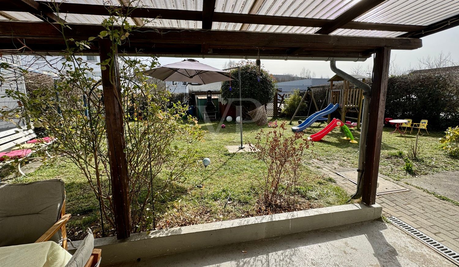 Sehr gepflegtes Wohnhaus mit Geschäftslokal in zentraler Lage Bergneustadt